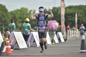 BIB: 1028
                            <button type="button" onclick="openModal(4945208)" class="btn btn-primary btn-sm float-right btn-popup" data-toggle="modal" data-target=".modal-high-quality">
                        <i class="fas fa-shopping-cart"></i> Add to Cart
                    </button>
                                            <button type="button" onclick="isThisMe(4945208, true)" class="btn btn-success btn-sm float-right btn-popup btn-isme hidden" data-toggle="tooltip" data-placement="bottom" title="นี่คือรูปของคุณใช่ไหม คลิกที่นี่เพื่อเอาเข้าอัลบั้ม">
                        <i class="fas fa-plus"></i> Add to album
                    </button>
                    <button type="button" onclick="isThisMe(4945208, false)" class="btn btn-warning btn-sm float-right btn-popup btn-isnotme hidden">
                        <i class="fas fa-ban"></i> Remove from album
                    </button>